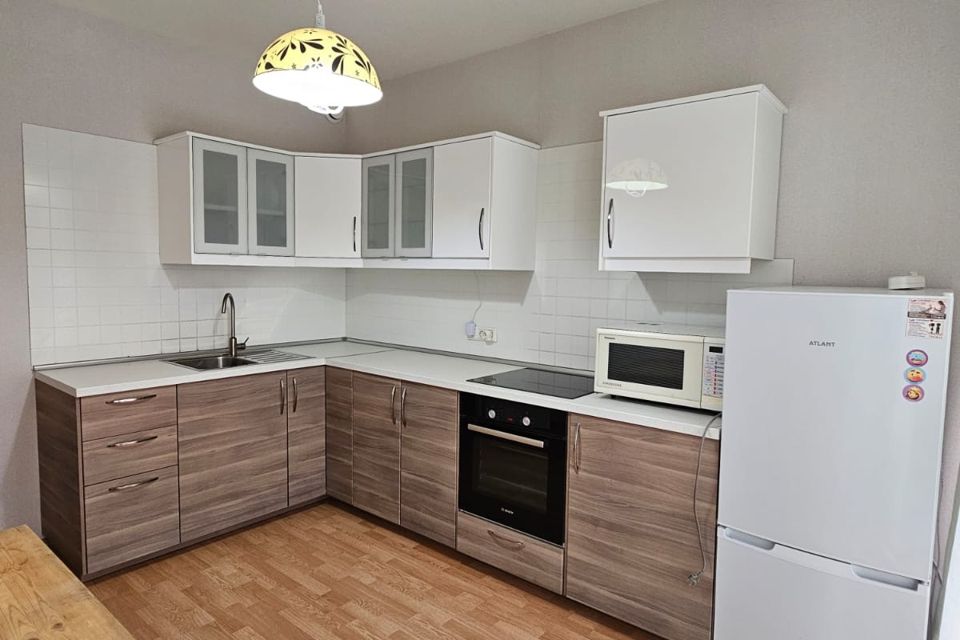 Сдаётся 1-комнатная квартира, 38 м²