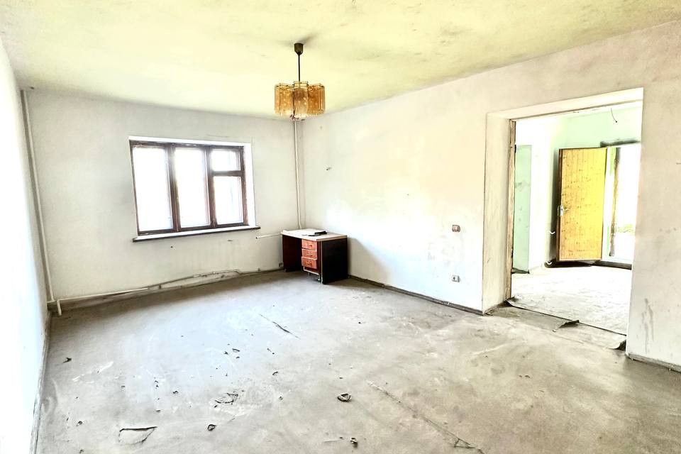 Продаётся 3-этажный дом, 326.7 м²