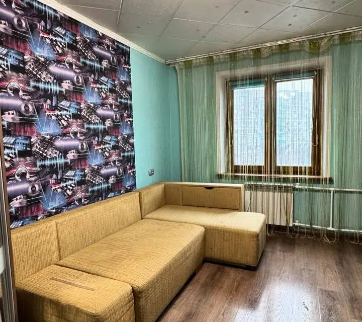 Продаётся 3-комнатная квартира, 65.7 м²