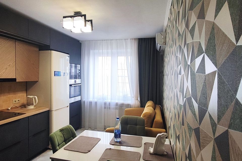 Продаётся 1-комнатная квартира, 38 м²