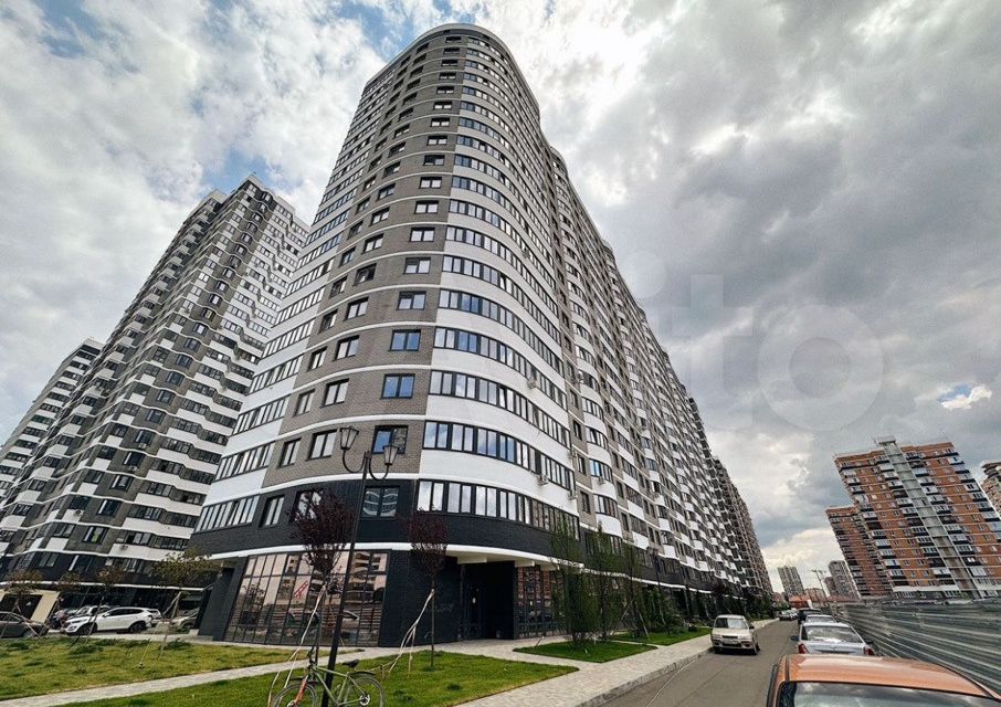 Сдаётся 2-комнатная квартира, 72 м²