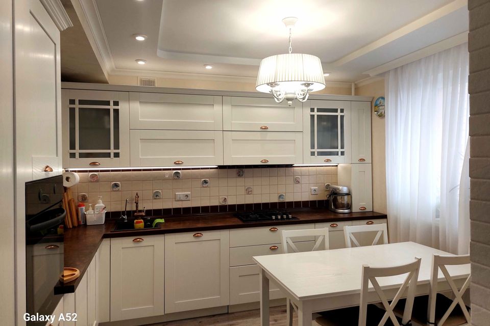 Продаётся 3-комнатная квартира, 80 м²