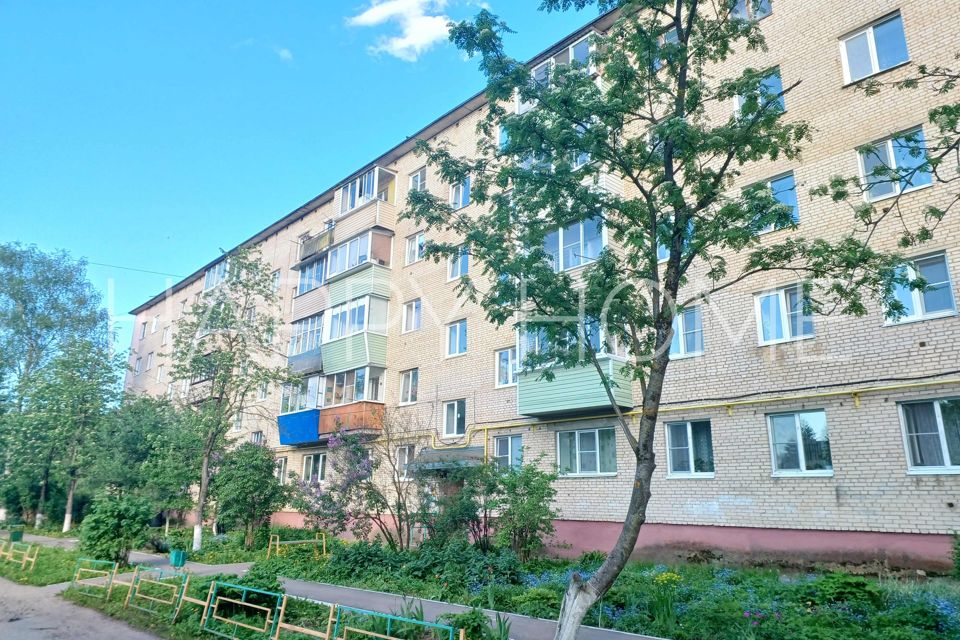 Продаётся 2-комнатная квартира, 43.8 м²