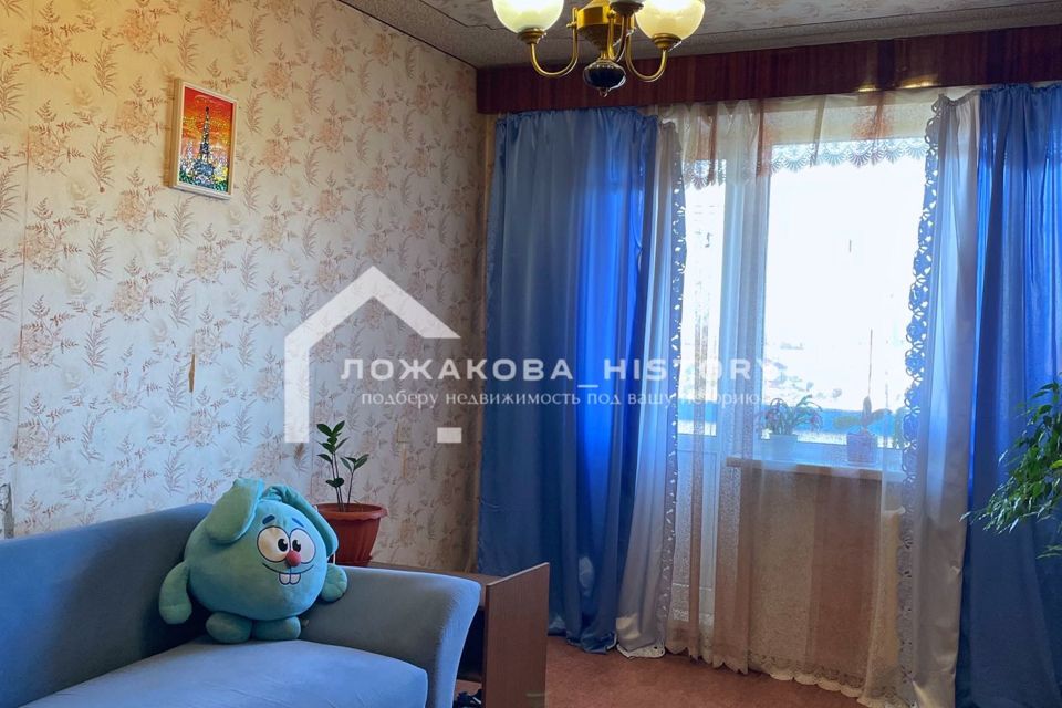 Продаётся 4-комнатная квартира, 82.8 м²