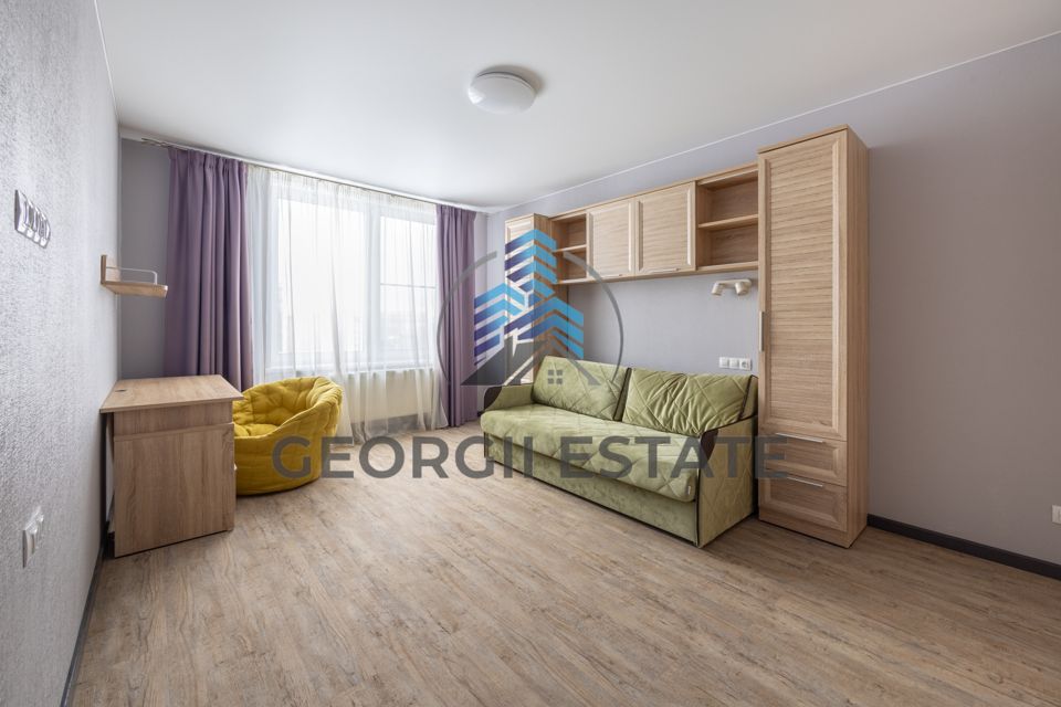 Продаётся 3-комнатная квартира, 108.4 м²