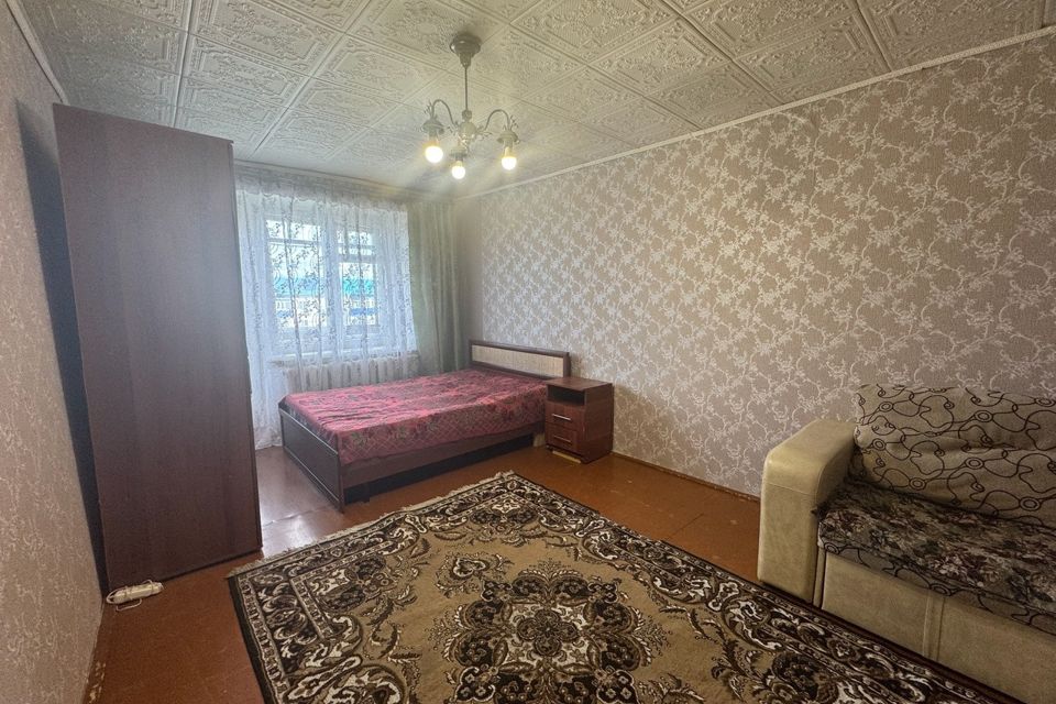 Продаётся 1-комнатная квартира, 33 м²
