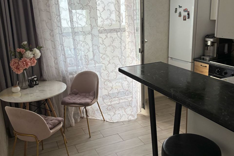 Продаётся 1-комнатная квартира, 41.4 м²