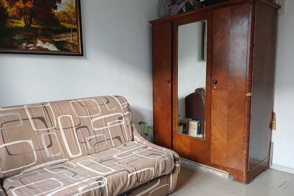 Продаётся 4-комнатная квартира, 90 м²