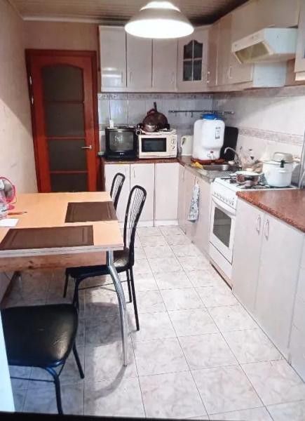 Продаётся 4-комнатная квартира, 79 м²