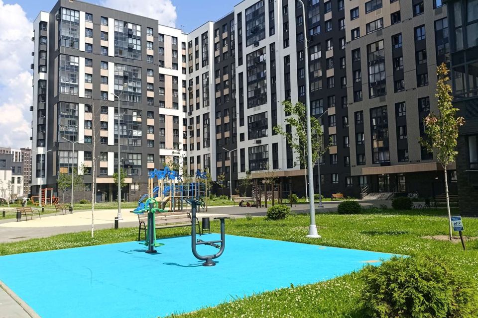 Продаётся 2-комнатная квартира, 57.4 м²