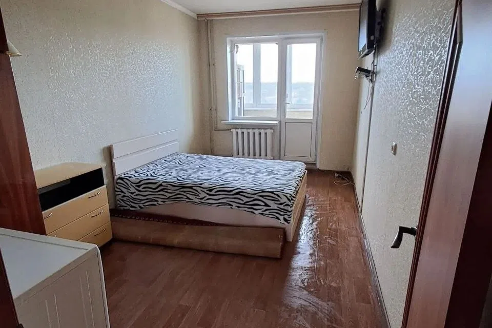 Продаётся 3-комнатная квартира, 65.5 м²