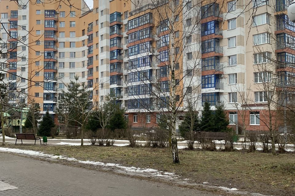 Продаётся 1-комнатная квартира, 47.7 м²