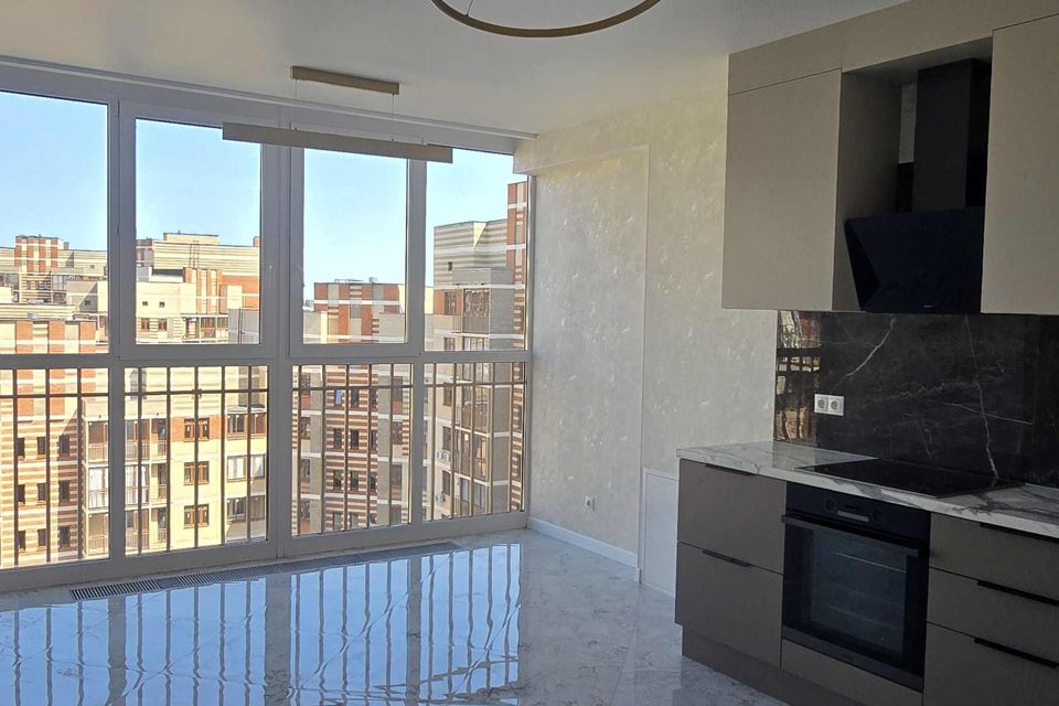 Продаётся 3-комнатная квартира, 105 м²
