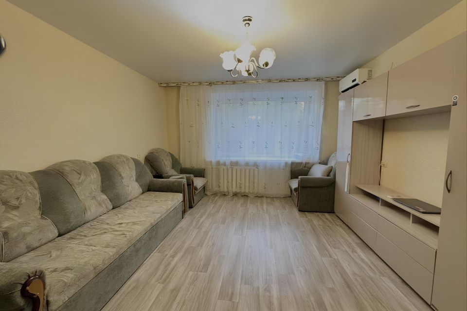 Продаётся 1-комнатная квартира, 37.5 м²