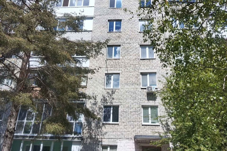 Сдаётся 2-комнатная квартира, 57 м²