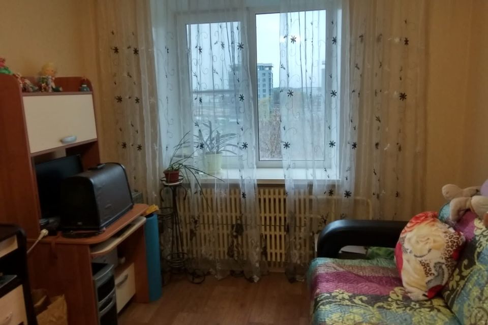 Продаётся 4-комнатная квартира, 74 м²