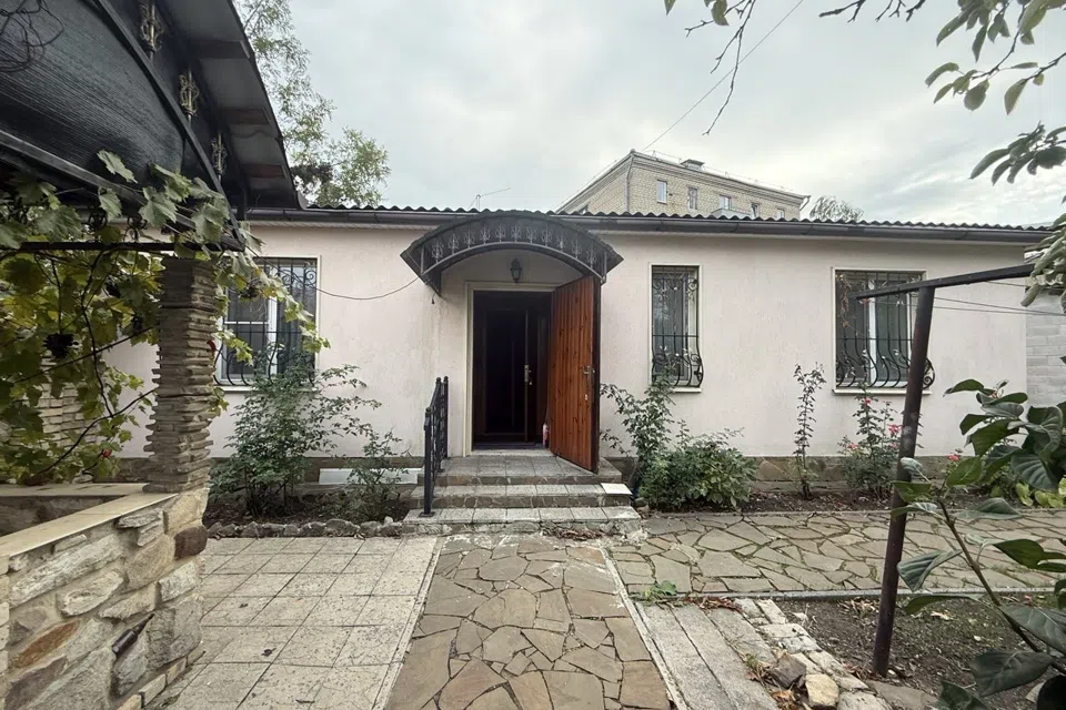Продаётся 1-этажный дом, 100 м²