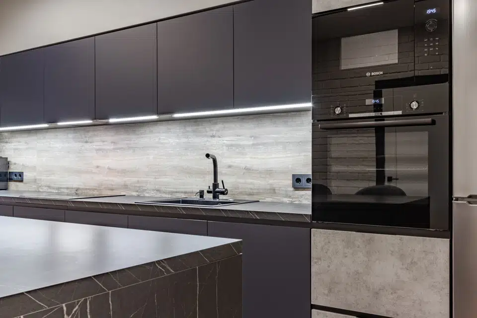 Продаётся 2-комнатная квартира, 75.7 м²