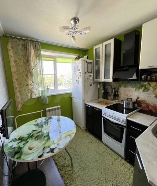 Продаётся 3-комнатная квартира, 64 м²
