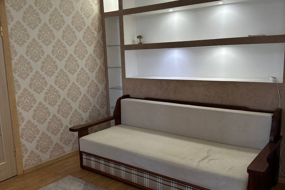 Продаётся 2-комнатная квартира, 43.7 м²