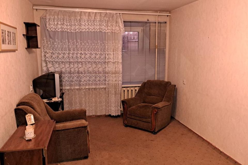 Продаётся 2-комнатная квартира, 43.8 м²