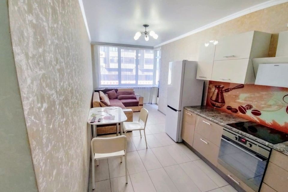 Сдаётся 1-комнатная квартира, 50 м²