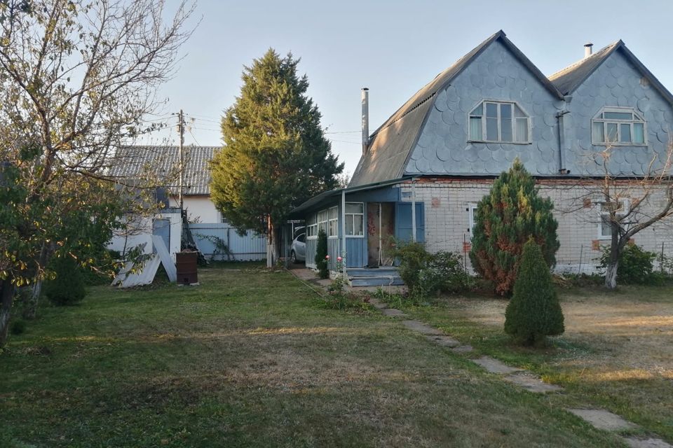 Продаётся 2-этажный дом, 92 м²