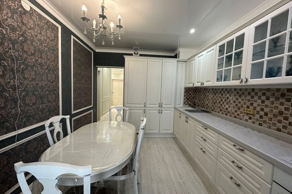 Продаётся 2-комнатная квартира, 63.7 м²