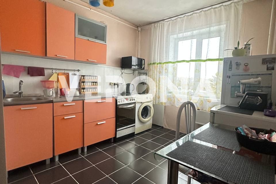 Продаётся 2-комнатная квартира, 50.8 м²