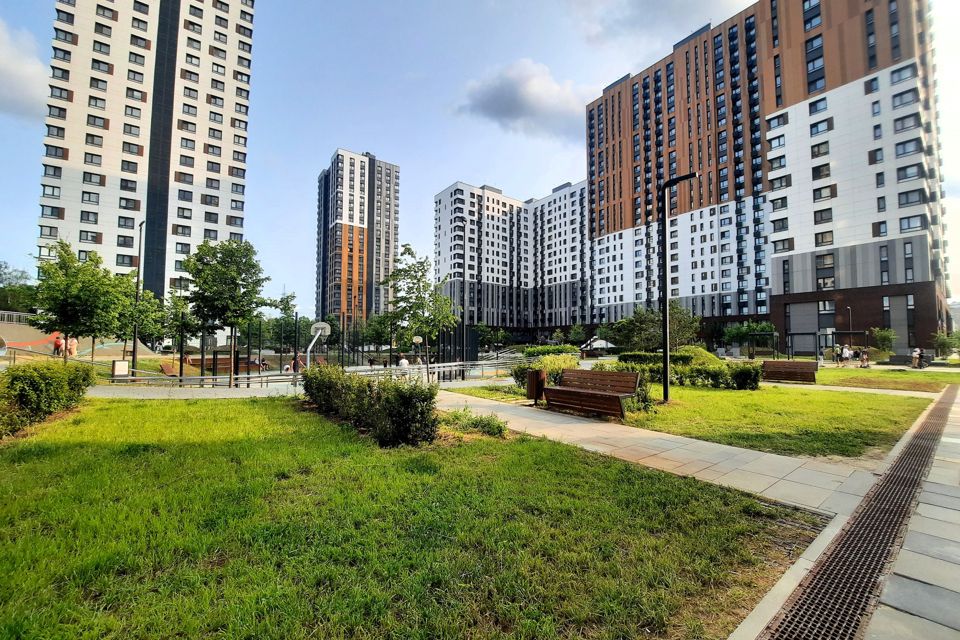 Продаётся 2-комнатная квартира, 60.4 м²