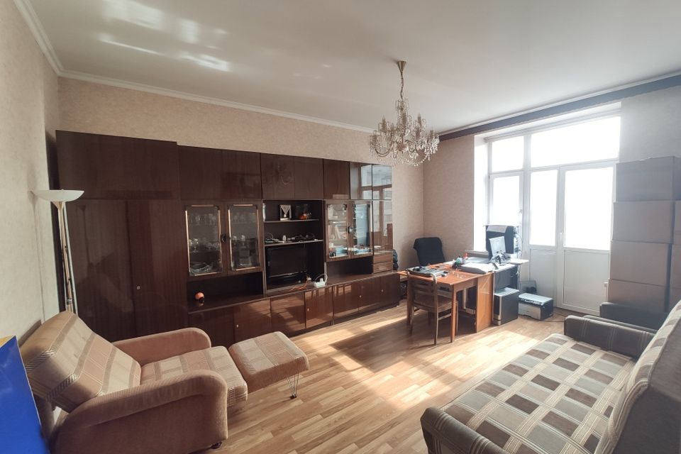 Продаётся 3-комнатная квартира, 70 м²