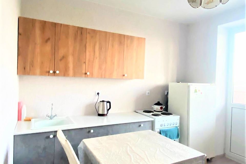 Продаётся 1-комнатная квартира, 37 м²