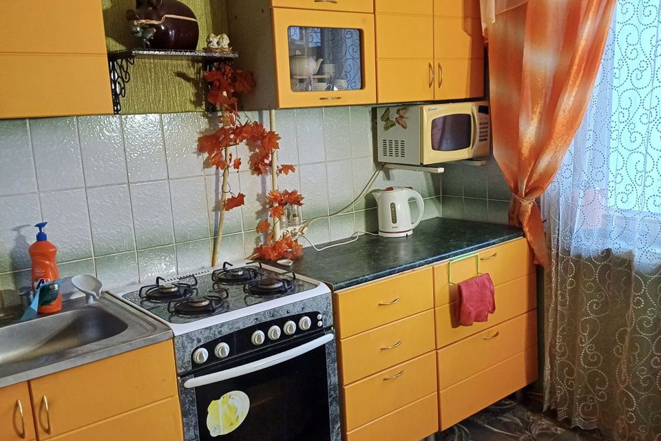 Продаётся 3-комнатная квартира, 65.6 м²