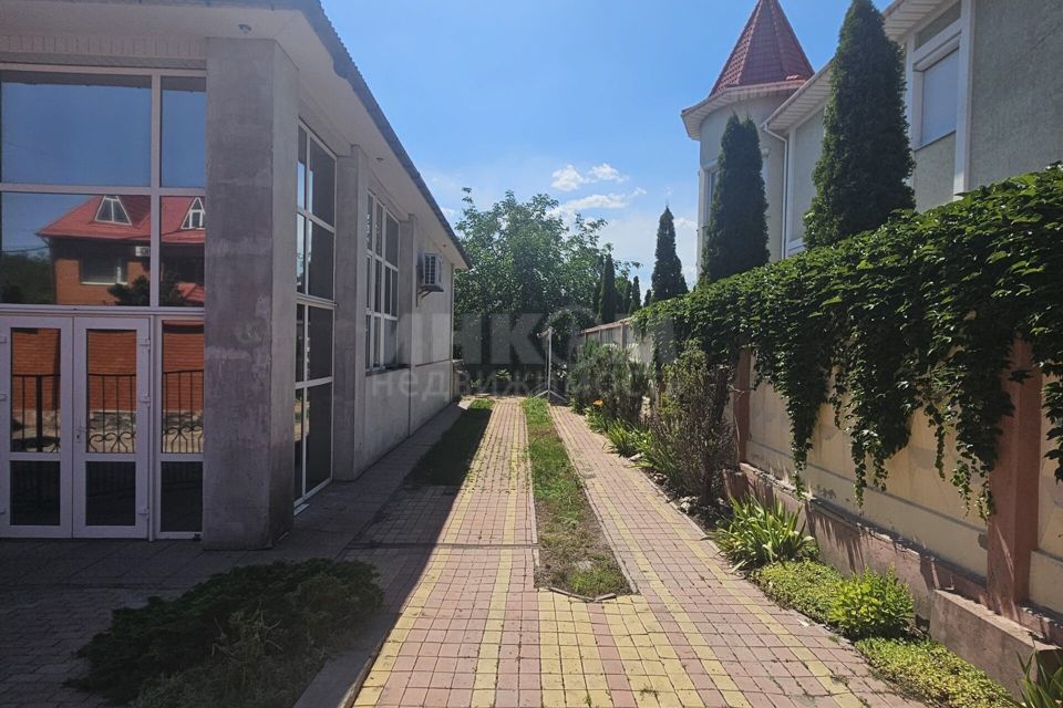 Продаётся 1-этажный дом, 260 м²