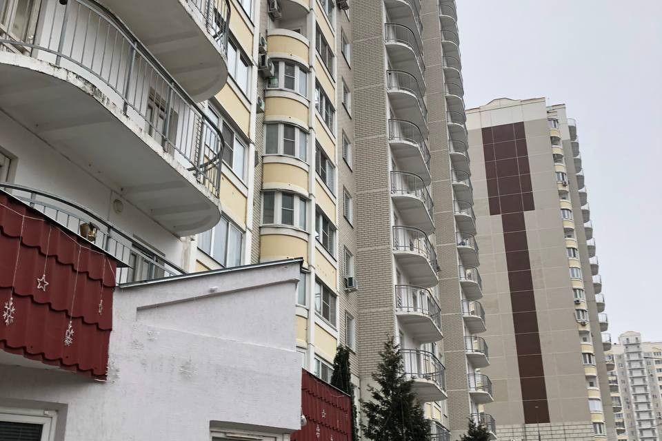 Продаётся 1-комнатная квартира, 40.6 м²