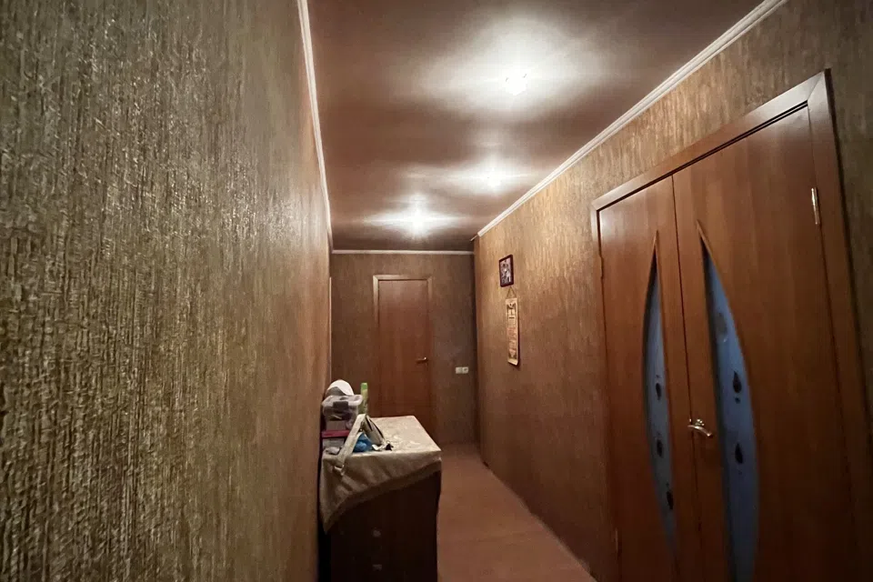 Продаётся 3-комнатная квартира, 60.7 м²