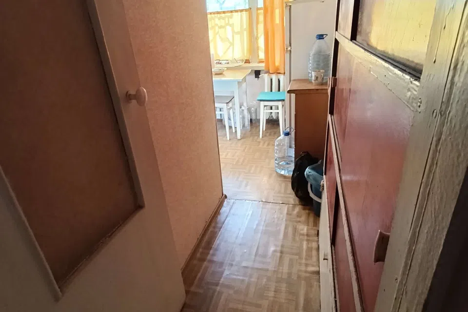 Продаётся 1-комнатная квартира, 56.5 м²
