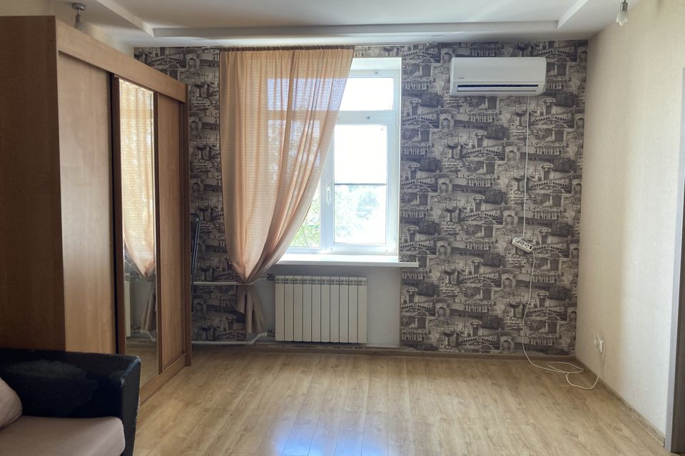 Продаётся 2-комнатная квартира, 56.2 м²
