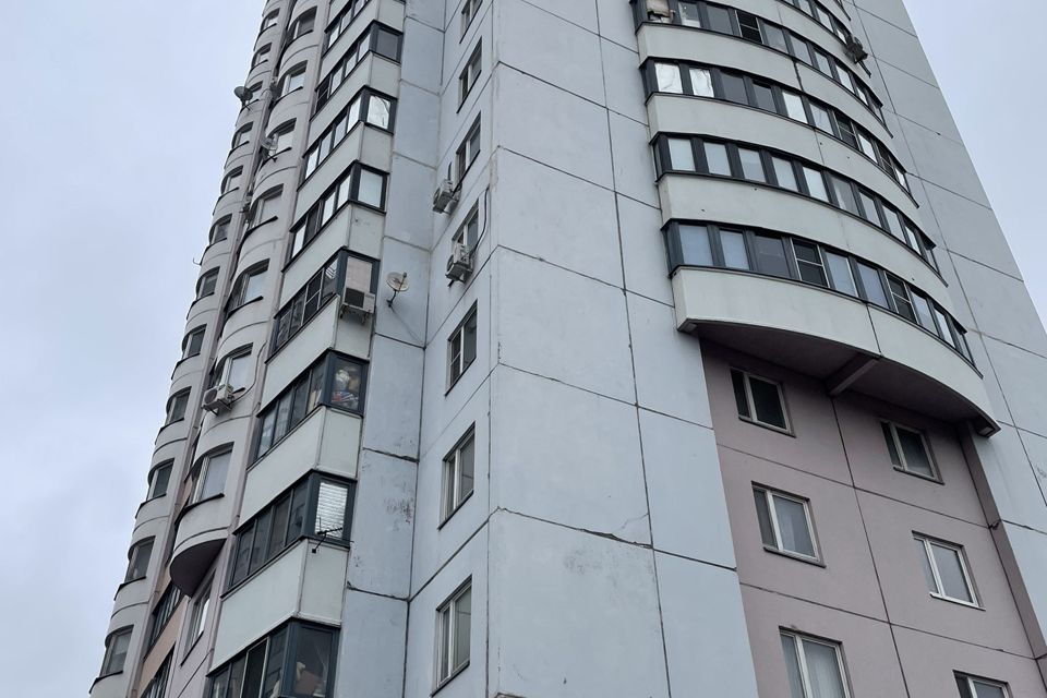 Продаётся 2-комнатная квартира, 60.8 м²