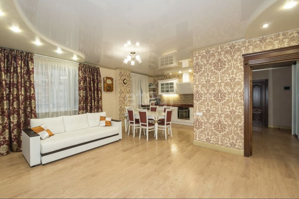 Продаётся 3-комнатная квартира, 98.9 м²