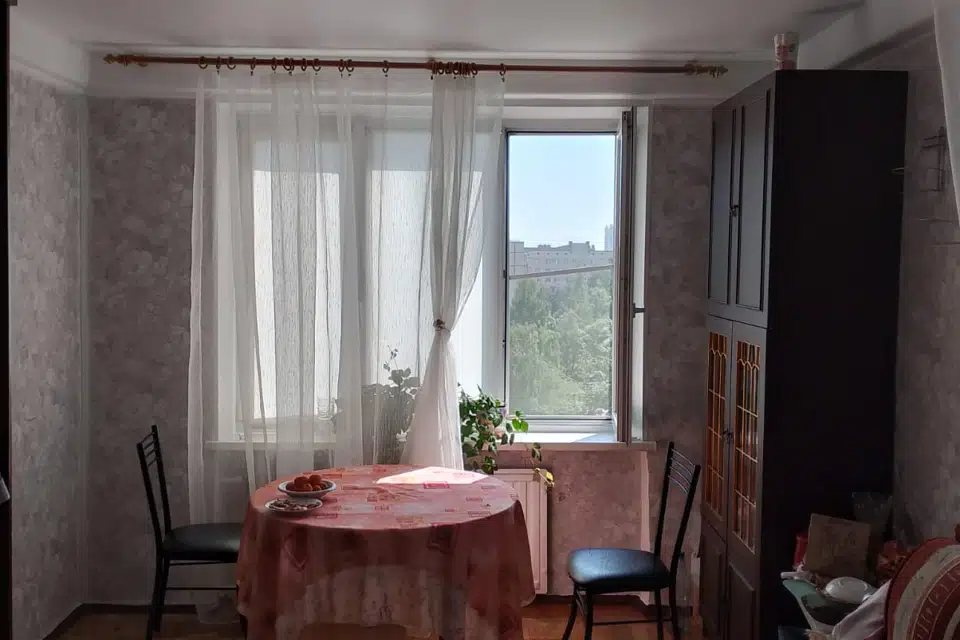 Продаётся 2 комнаты в 4-комн. квартире, 32 м²