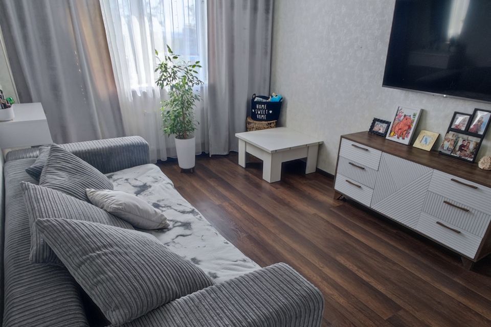 Продаётся 2-комнатная квартира, 59.9 м²