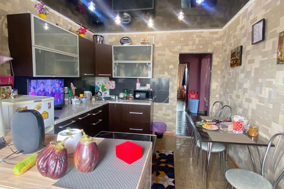 Продаётся 3-комнатная квартира, 66.2 м²