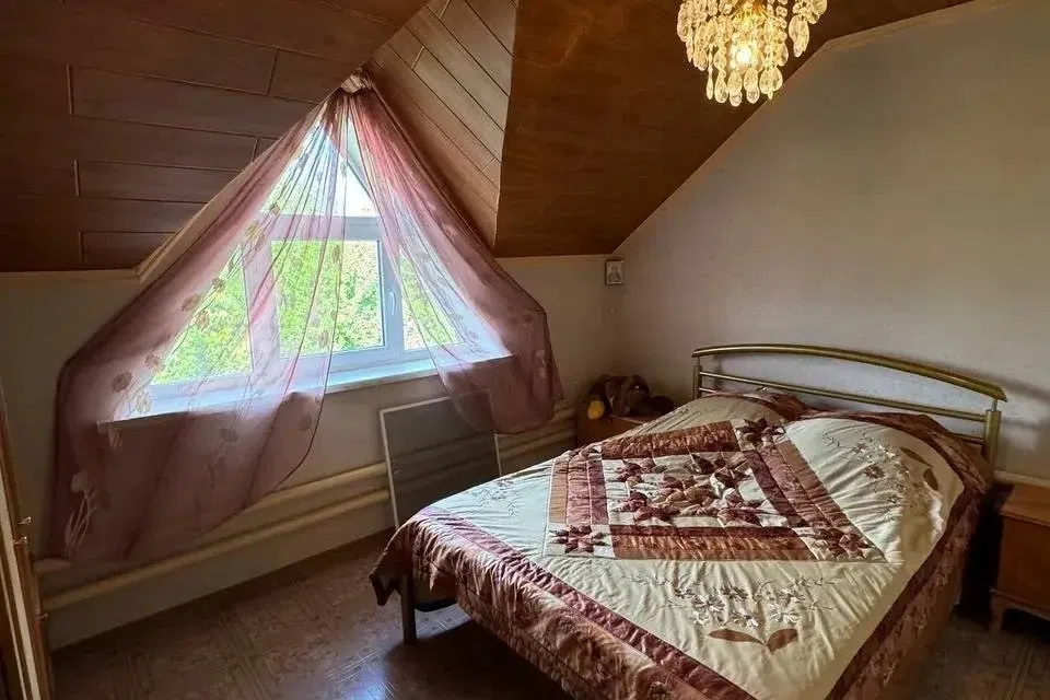 Продаётся 2-этажный дом, 146.5 м²