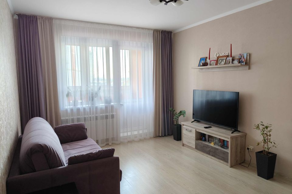Продаётся 2-комнатная квартира, 55.5 м²