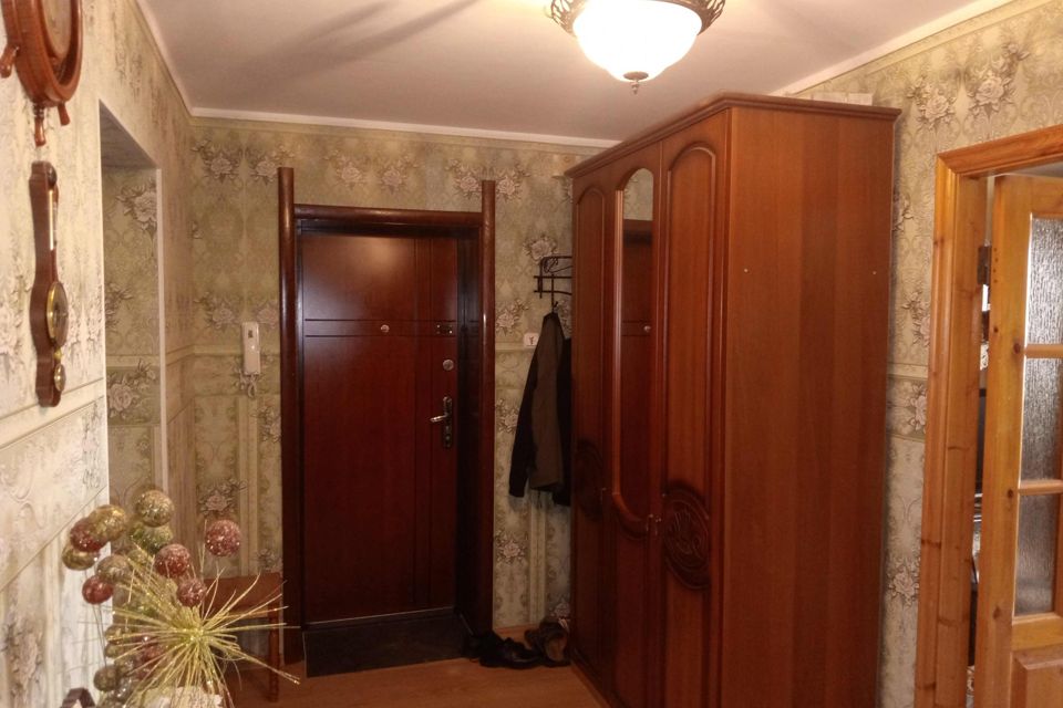 Продаётся 2-комнатная квартира, 73.6 м²