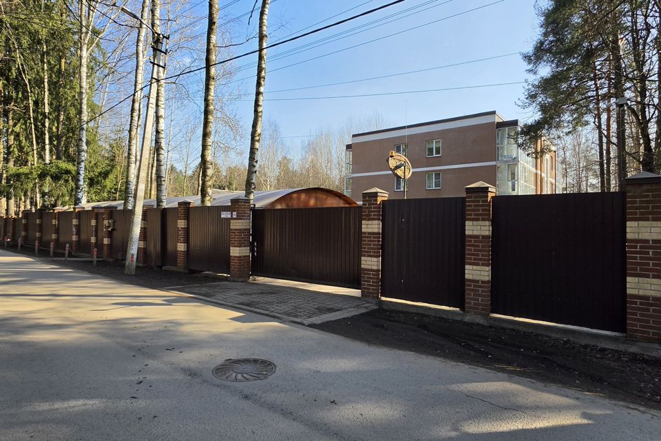 Продаётся 2-комнатная квартира, 72.8 м²