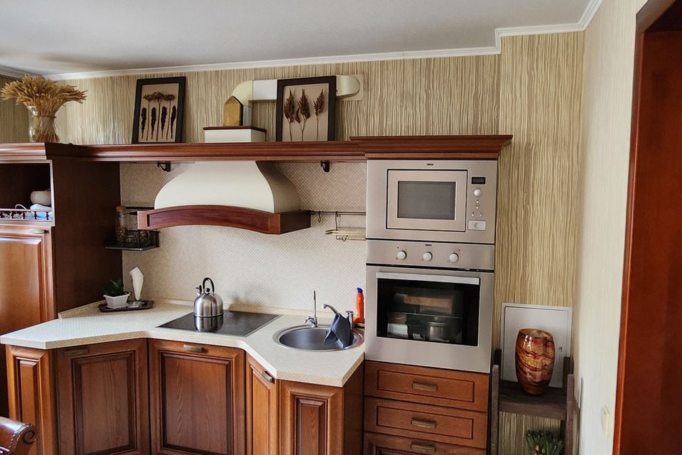 Продаётся 3-комнатная квартира, 68.2 м²