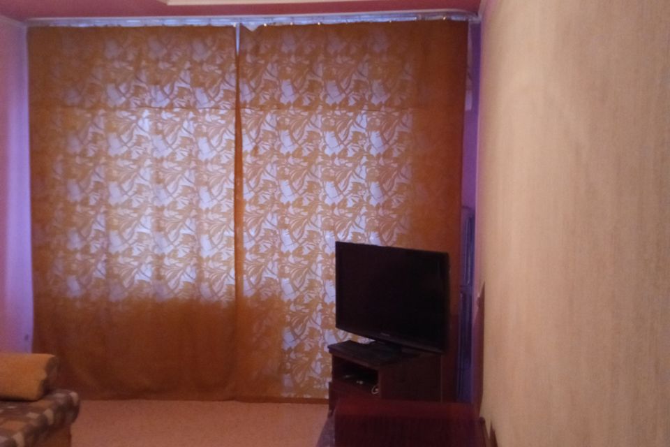 Продаётся 2-комнатная квартира, 43.3 м²