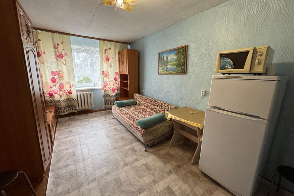 Продаётся комната в 1-комн. квартире, 17.7 м²